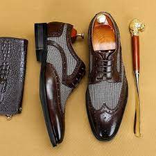 brown wingtip oxford shoes
